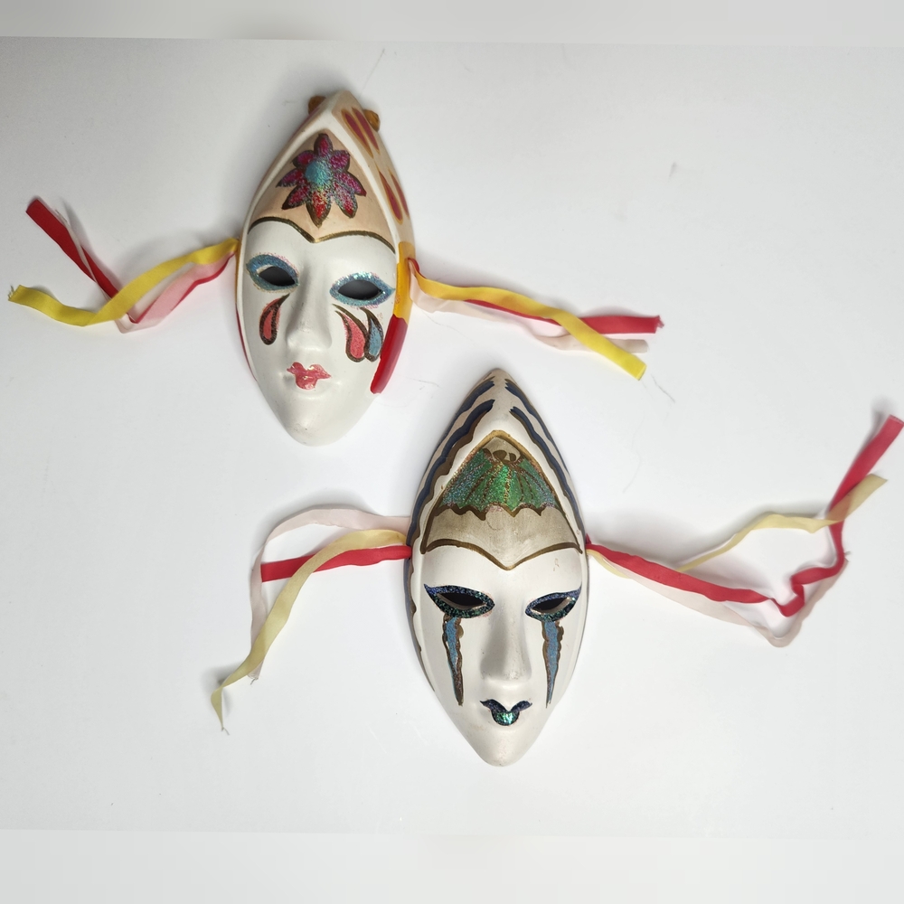Small Vintage Mardi Gras Ceramic Mask Wall Decor - Hand Painted with Sparkles